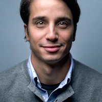 Retrato de arquitecto Laravel y Go senior